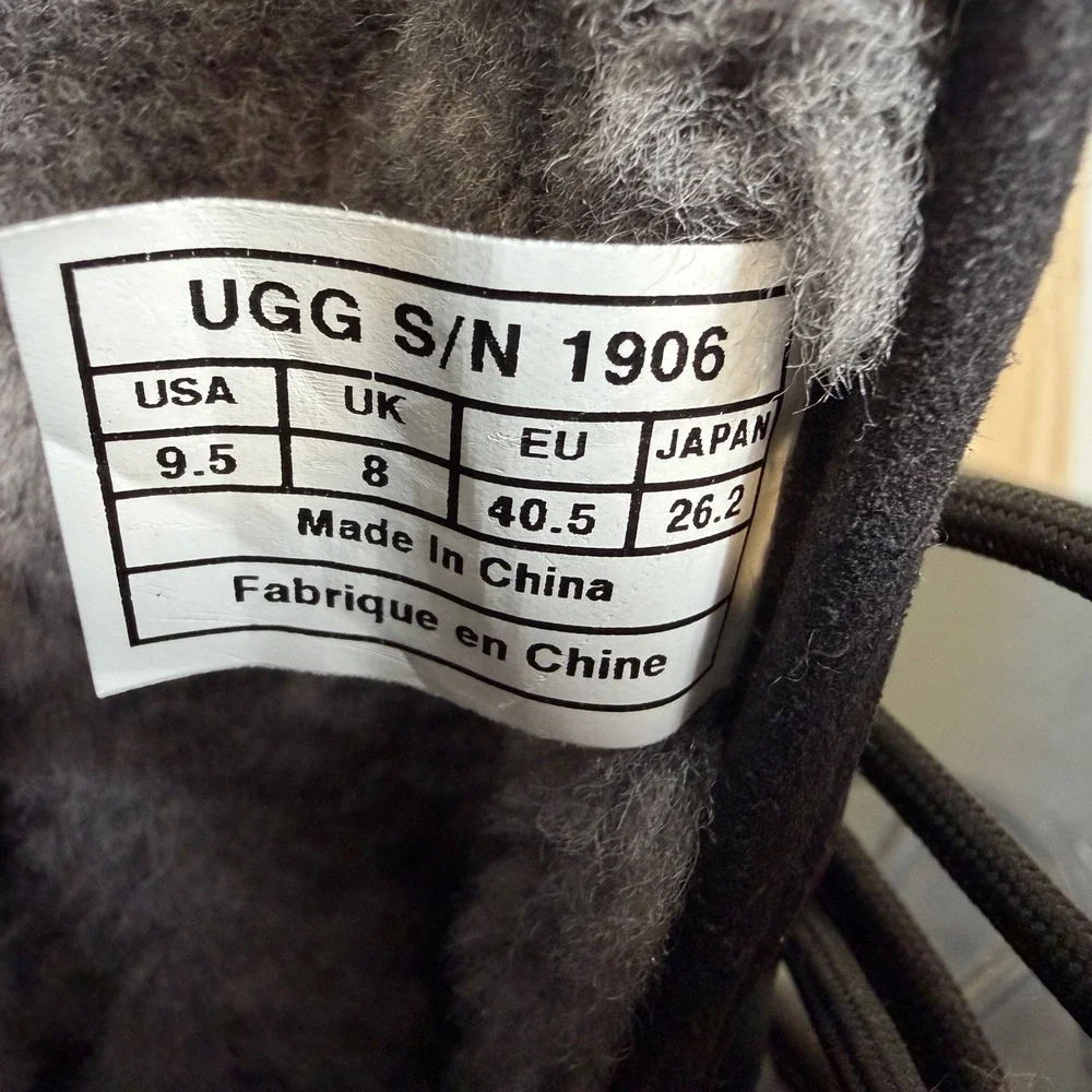 UGG adirondack ii